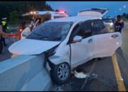 Terjadi Laka Tunggal di Tol Permai Pekan Baru, Dua Korban Meninggal Polisi Fokus Evakuasi